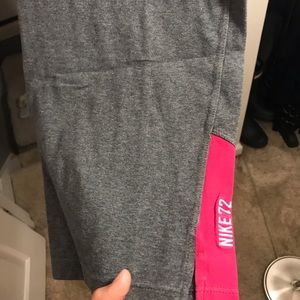 grey Nike yoga pants